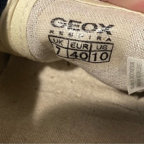 GEOX Sz 10 Plimsolls Glyo Silver Canvass Slip On Loafers Flats - Picture 7 of 11